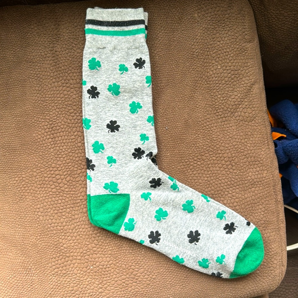 NWOT Banana Republic Shamrock Socks